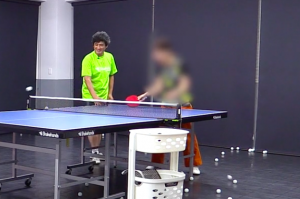 ストップの打ち方。ミスしないラケット面の作り方