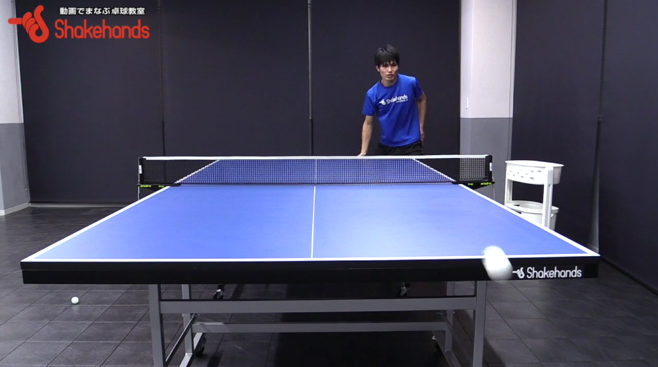 サーブの基本の打ち方。下回転のロングサーブは、低い所から打つ! by 平屋コーチ_00
