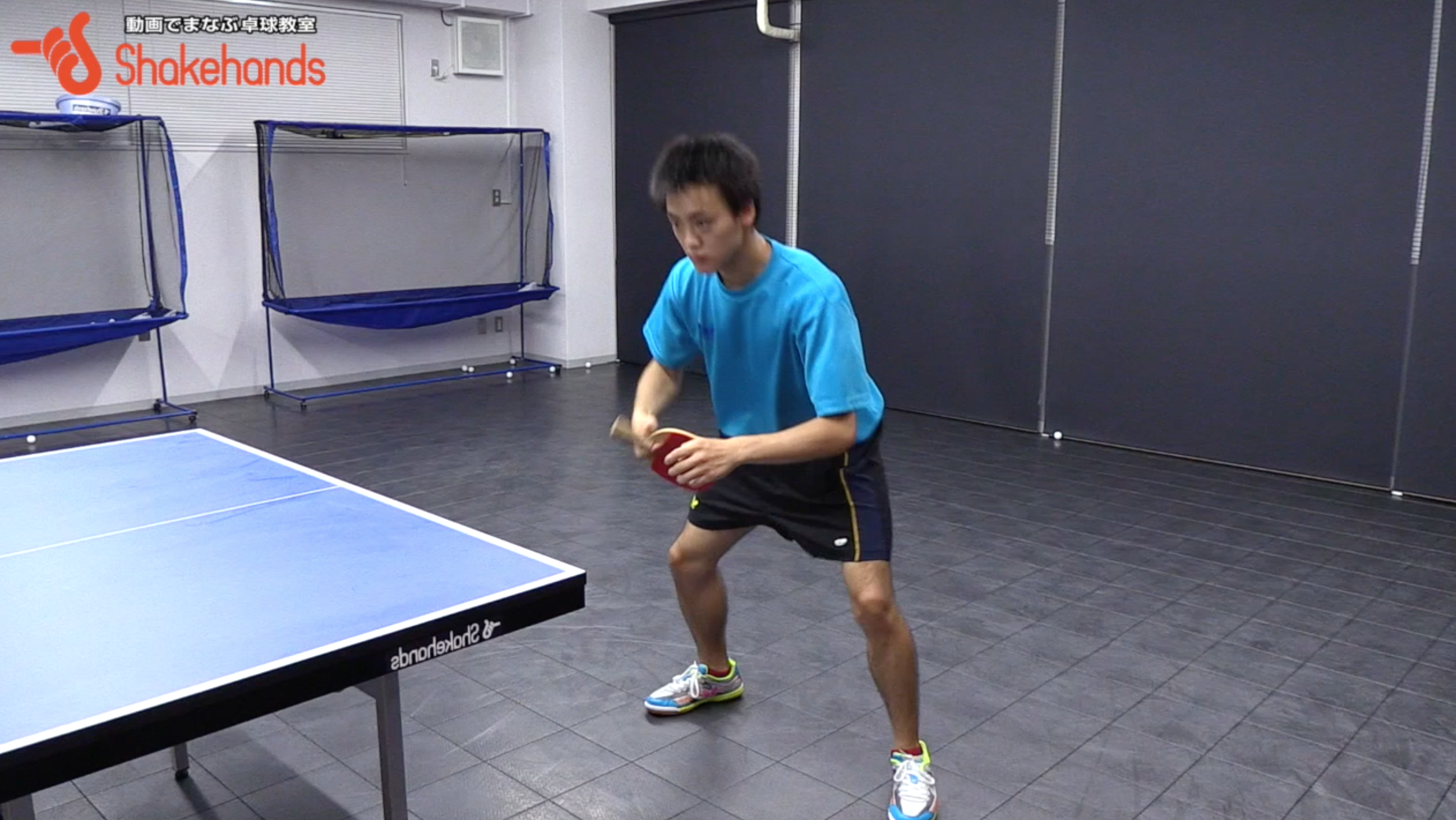 バックプッシュでの強打・森屋翼選手