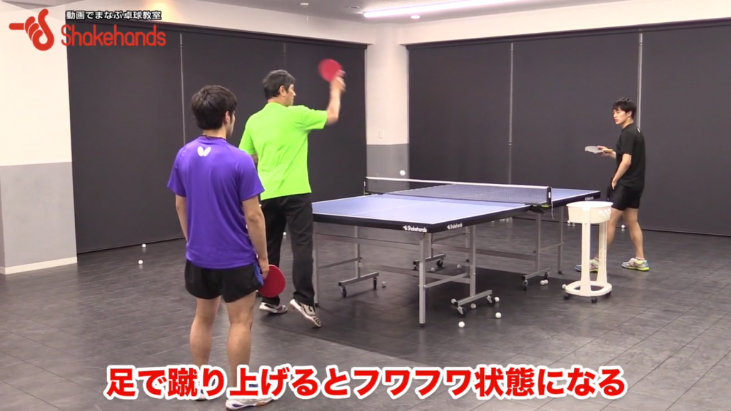 フォアドライブ。足を蹴りあげてドライブはダメ! by平岡義博_00
