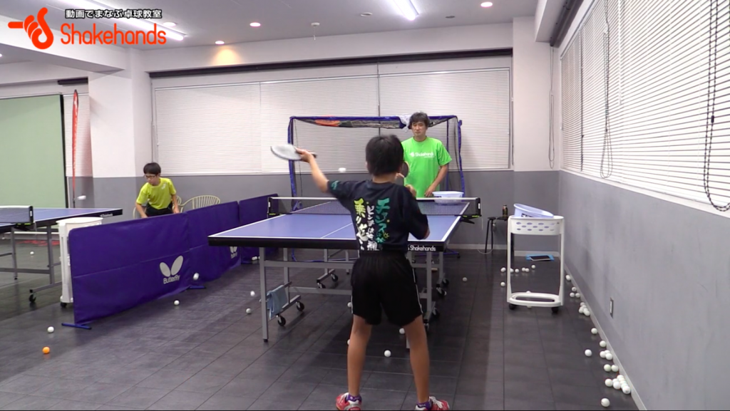 バックハンド。ジュニア選手が勝つためのテクニックby平岡義博_02