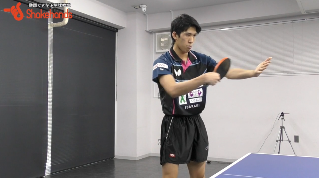 吉村真晴のバック。打つポイントを解説します。_03