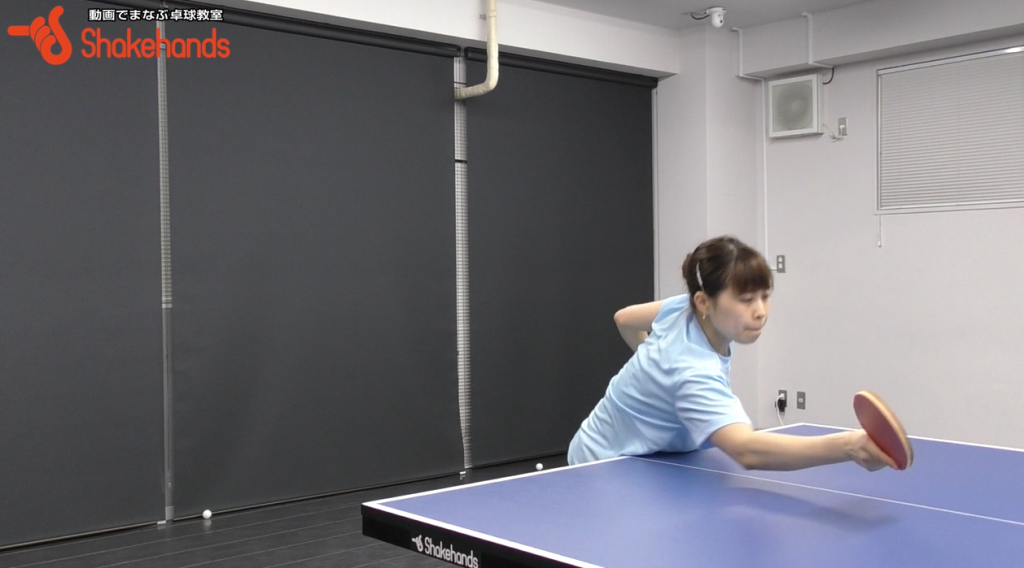 女子選手必見。巻き込み、バックサーブのフォアレシーブby松澤茉里奈_02