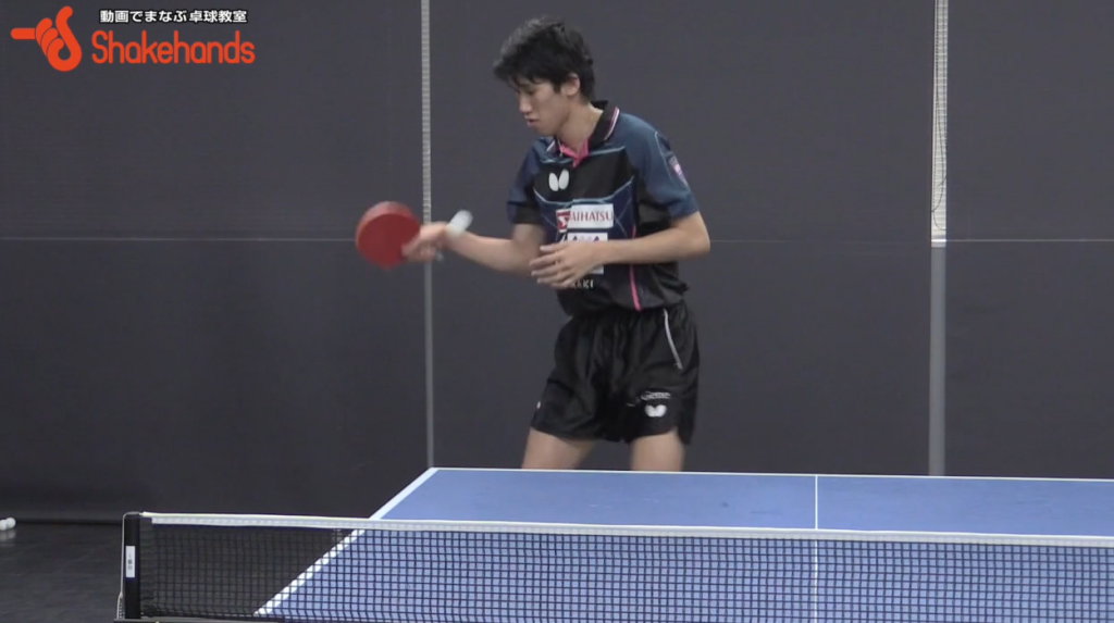 平岡義博が吉村真晴のフォアを分析。トップ選手は出来ている打ち方_03