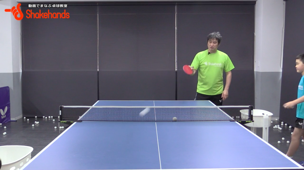 平岡義博のジュニア指導。バックをヨーロッパ選手から学ぶ_03