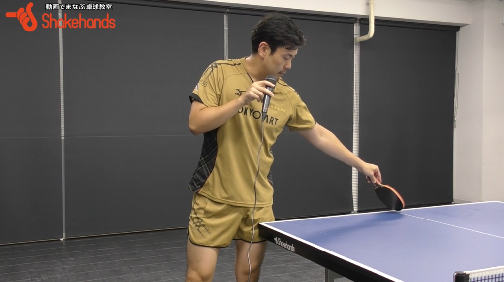 張一博の【5球目】バック前から回り込みフォアで得点_01