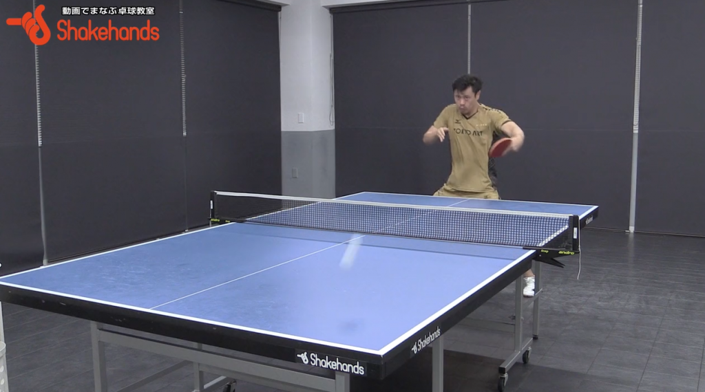 左横下回転サーブから6つの攻撃パターン、すべて見せますby張一博_02