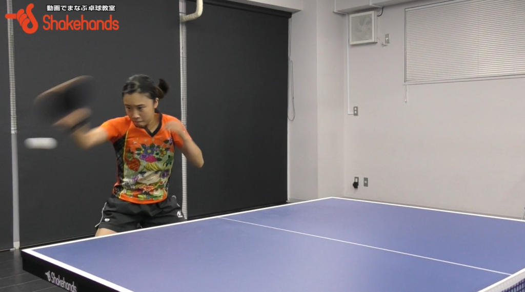【全日本出場】森薗美月のフォアバック。試合で逆を突かれても動ける_00