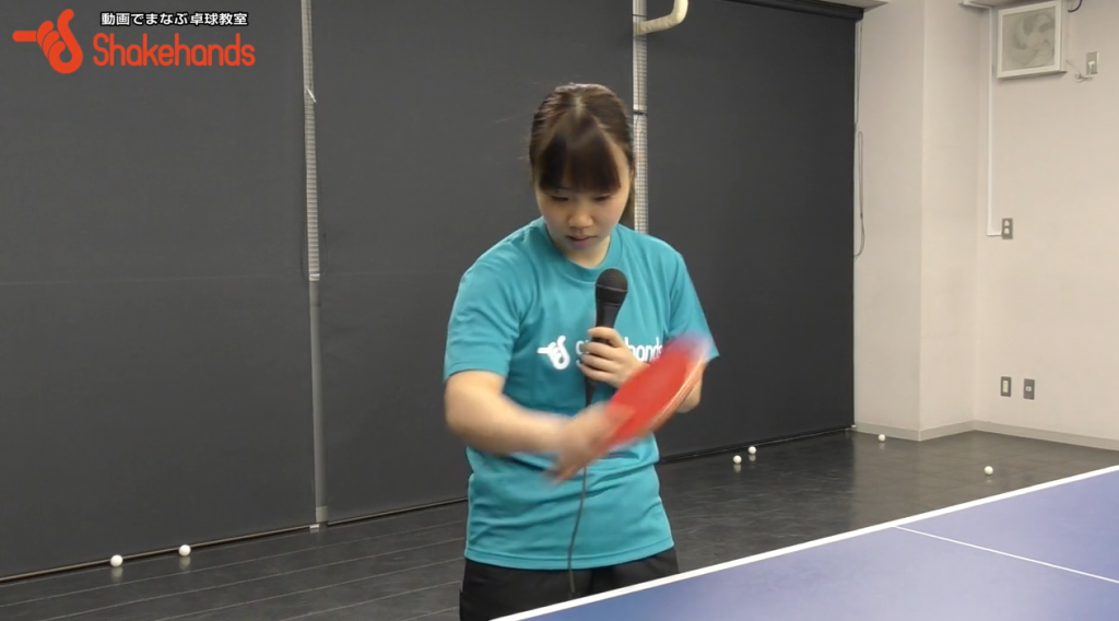 森薗美咲の下回転フォアドライブ。【右腰】で威力UP!_03