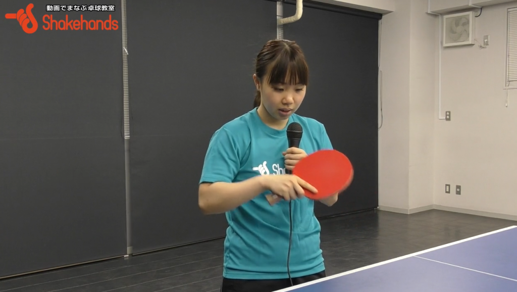 森薗美咲のバックツッツキ。表でも回転をかけられる_03