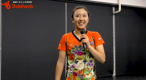 森薗美月のラケットとラバー。中国ラバーの利点、使い続ける理由