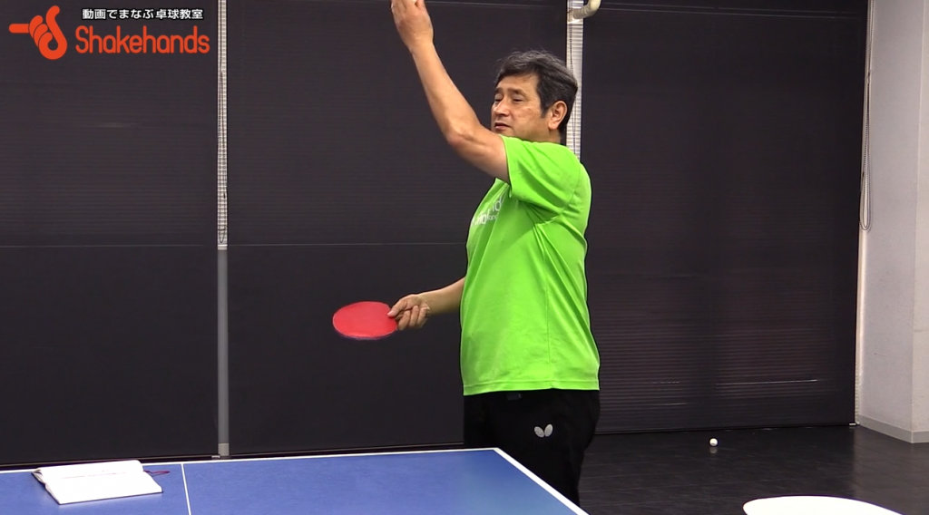 張本選手の下回転サーブ。チキータ打たせない by 平岡義博_01