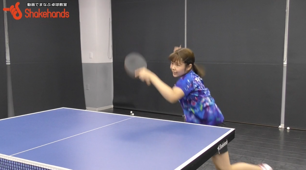 梅村優香のフォアバック。初心者にもオススメの動き_00