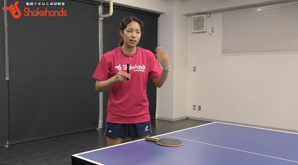 下回転に対するバックドライブ。前へ打つby瀬山咲希_02