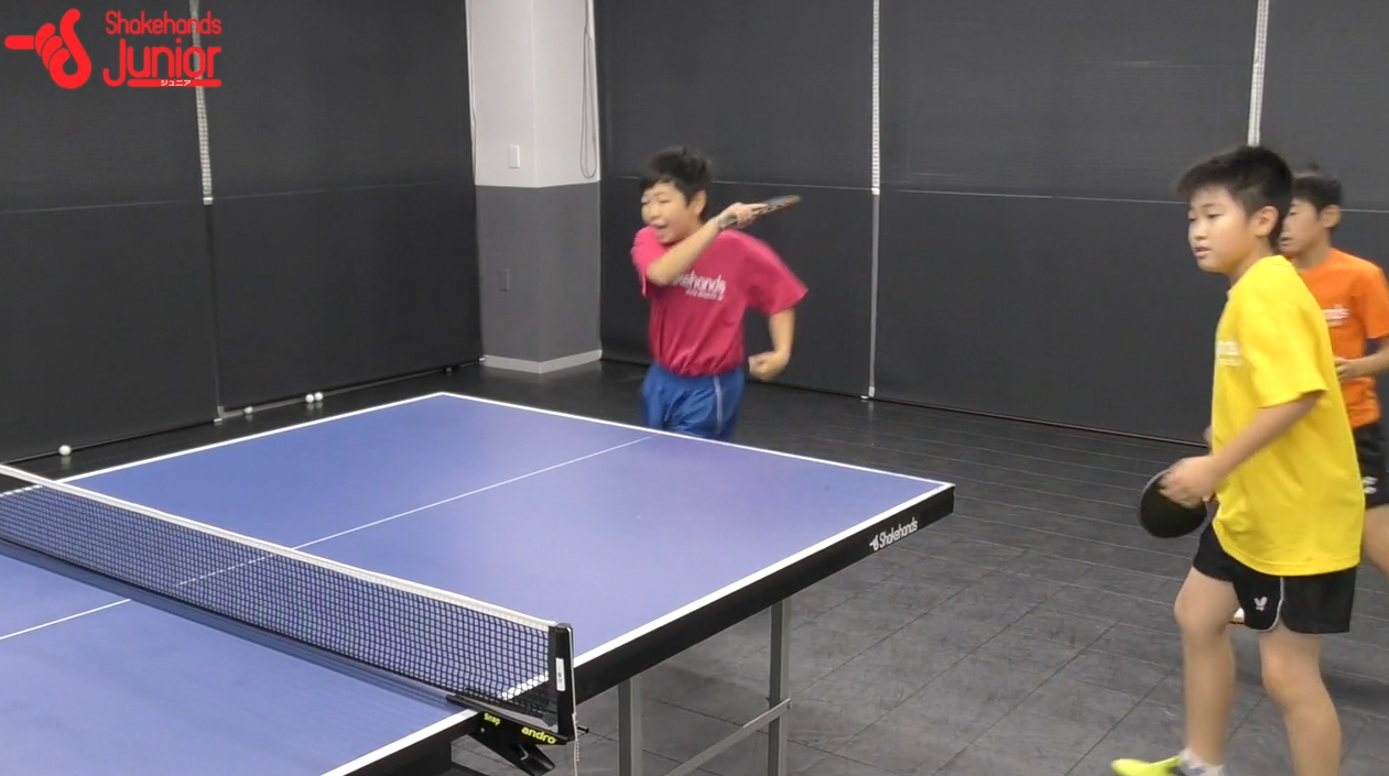 【平岡義博の3人多球練習】大きなラリーをフォアで得点!_03