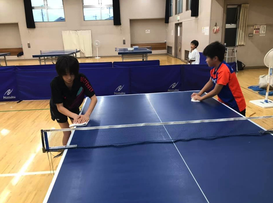 消える卓球フットワーク
