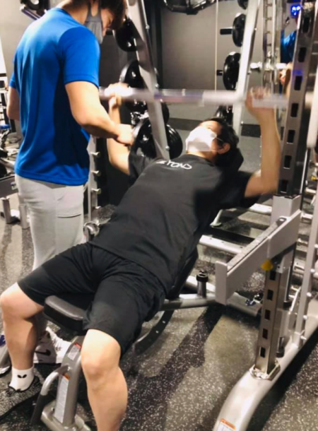 アンドロの濱川選手体脂肪率も低く 重いダンベルにも挑戦していました 卓球レッスン動画no1 動画でまなぶ卓球 シェークハンズ