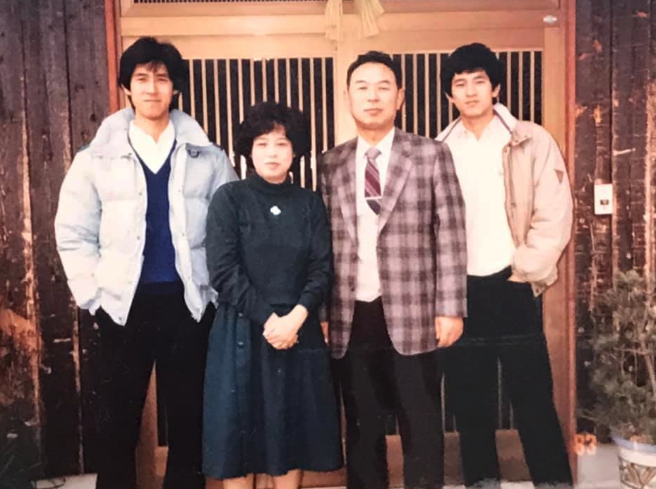 中学生になると最上級生で 卓球部の主将の兄が、 高校では全国を目指す卓球部のエースで毎日一緒に練習する兄がいました